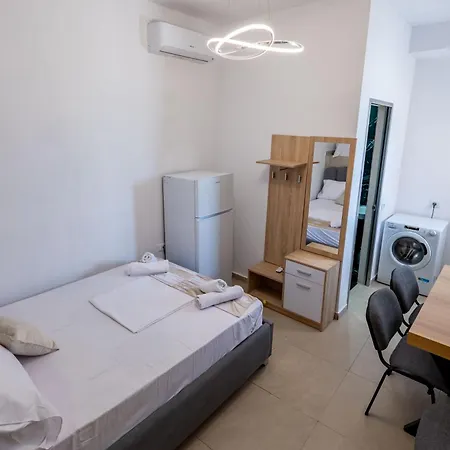 Hiddenhill Deda Lägenhet Sarandë